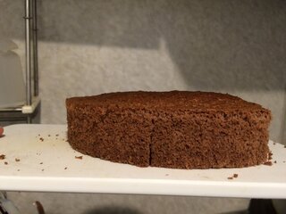 今回 初めてココアのシフォンケーキを作ってみました 結果あまり膨らま Yahoo 知恵袋