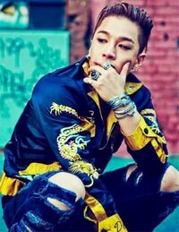 このbigbangのsol Taeyangが着ている服のブランドとこの服が売っ Yahoo 知恵袋