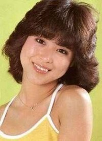 平成初期ぐらいの女性って何で松田聖子さんみたいな髪型の人が多いんですか Yahoo 知恵袋