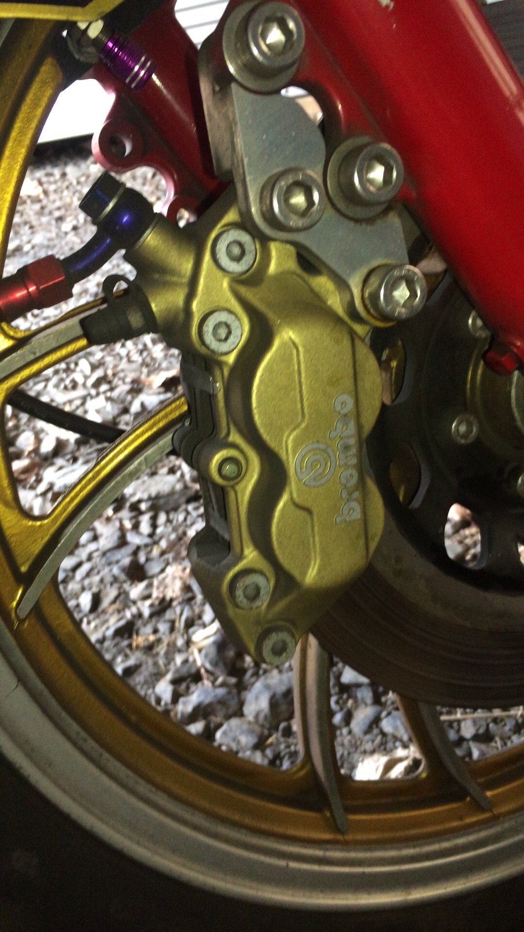 RZ250の、まえブレーキのダブルディスク化について質問です。純正ホ
