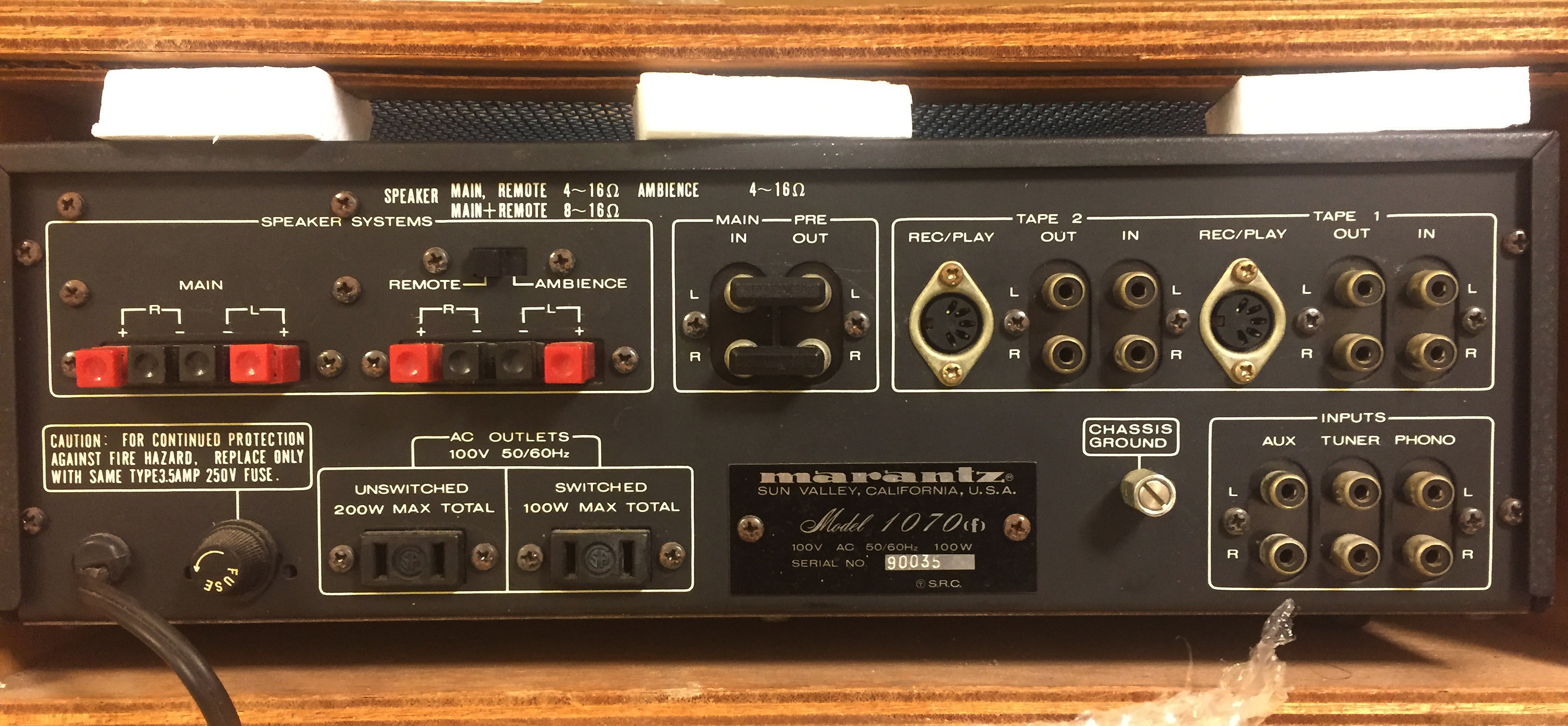 アンプにサブウーファーを繋ぎたいのですが、どう配線したらいいのかが