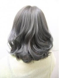 髪について質問です 私はこの春から大学生です でも私は背が低くて童顔なので 私 Yahoo 知恵袋