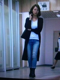 僕のヤバい妻というドラマで 相武紗季さんが着てるこの服は どこのブラ Yahoo 知恵袋