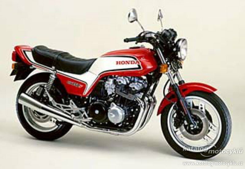 なぜ旧車會てＣＢ７５０Ｆに乗らないのですか。ＣＢＸ４００Ｆより