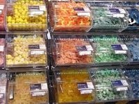 よく映画館などでキャンディの量り売りで売っているものの容器が家に欲しくて探して Yahoo 知恵袋