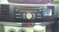 ムーヴに乗っています 車でiphoneの音楽を聞くため Yahoo 知恵袋
