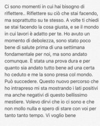 この写真のイタリア語の文章を日本語に翻訳してほしいです 彼はイタリアの歌 Yahoo 知恵袋