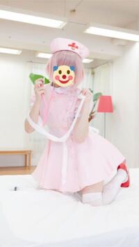 このナース服は何かのアニメの キャラのコスプレでしょうか 同じナース服が売 Yahoo 知恵袋