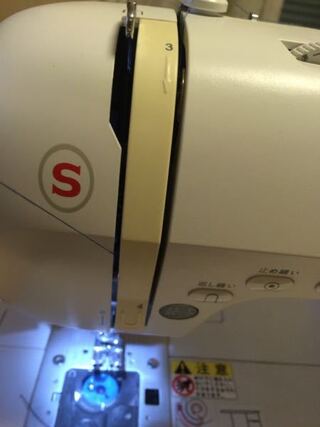 急ぎ ミシンの上糸が糸道で引っかかります 家庭用コンピュータ Yahoo 知恵袋