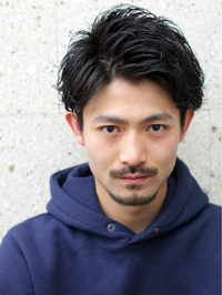 大学生 険しい ブローホール 髪 硬い パーマ メンズ Tokyo Jonan Jp