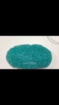 このスライムに入っているビーズってどこに売ってますか わかる人 Yahoo 知恵袋