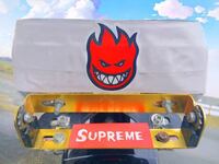 この火のキャラクター名前なんですか スケボーのウィール 車輪 の製造メー Yahoo 知恵袋