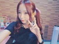 高校の修学旅行のパスポート写真を撮るのですが 髪型がロングのセンター分けで 耳 Yahoo 知恵袋