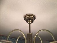 シャンデリアをシーリングライトに交換したいのですが かなり古いシ Yahoo 知恵袋