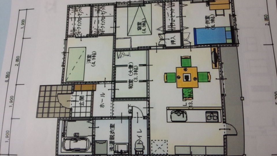 新築建てる為間取り図考えてます。150坪に面積74. 60の小さい建物です 