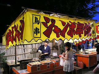 上野公園に花見に行こうかと思うんですが屋台の出店は有るんでしょうか Yahoo 知恵袋