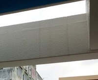 雨だれ跡について 外壁塗装後1ヶ月で雨だれが付いているのに気が付き 業者を呼んだ 教えて 住まいの先生 Yahoo 不動産