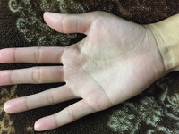 手相を見て頂きたいです 妊娠希望の28歳女です 子宝線はあるか ある Yahoo 知恵袋