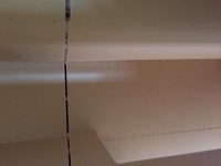 新築の石膏ボード施工について質問です 2階に上がる階段の壁の石膏ボードを隙間をあ 教えて 住まいの先生 Yahoo 不動産