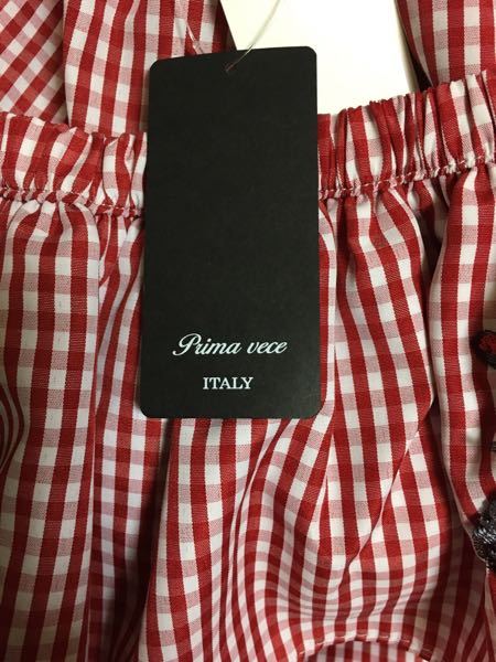 このブランドの名前がわかりません。イタリアのブランドだと思うのです 