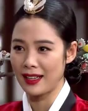 ヤムジョン 悪女 韓国の歴史ドラマ 花たちの戦い のヒロインことヤ Yahoo 知恵袋