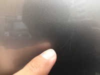 駐車場で 車から降りたところよろけてしまい軽く隣の車へぶつかってしまいました Yahoo 知恵袋