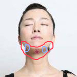 フェイスライン 喉 の違和感や痛みについて 一ヶ月ほど前に右の奥歯横の歯茎が腫 Yahoo 知恵袋