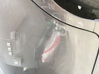 このくらいのこすり傷はオートバックスやイエローハットなどでいくらで治せ Yahoo 知恵袋