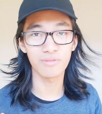 この人ロン毛似合ってますか このかたにはロン毛似合っています 極自然で Yahoo 知恵袋