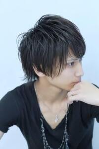 前髪と襟足が長いウルフカット メンズ ってありですか また その Yahoo 知恵袋