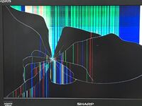 テレビの液晶割れについてついさっきテレビに物がぶつかって テレビの液晶割れについてついさっきテレビに物がぶつかって