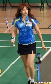 日本の女子のバドミントン選手は 他競技に比べて昔から美人が比較 Yahoo 知恵袋