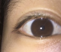 私の目は茶目ですか 黒目ですか 黒にちかい茶色だと思います Yahoo 知恵袋