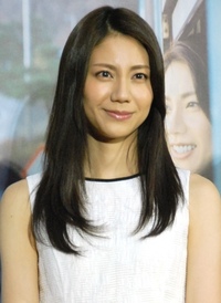 松下奈緒さんは好きですか 可愛いですか 彼女は非常に可愛いと思います Yahoo 知恵袋