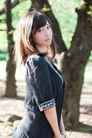 この美人さんは誰ですか この絶世の美女は誰でしょうか 荒木未歩 Yahoo 知恵袋