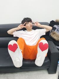 Btsのアイコンにしても大丈夫な画像とダメな画像を教えてください マ Yahoo 知恵袋