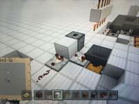 Minecraft統合版 Win10 でスニーク状態を固定する Yahoo 知恵袋