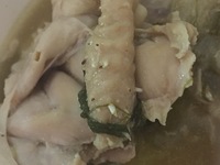 鶏肉から寄生虫のようなものが出ていました これは寄生虫でしょうか Yahoo 知恵袋