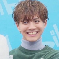 パーマにはいろんな種類がありますが Generationsのこの片寄 Yahoo 知恵袋
