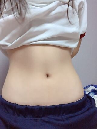 私のお腹ですが どうですか 最近 太ったのですが W ちな Yahoo 知恵袋