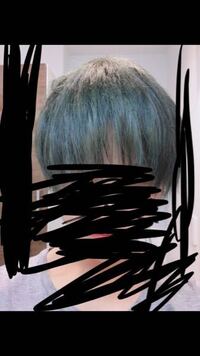 髪の毛がベタベタで悩んでます 先月ヘアカラーを連続で何回もしてし Yahoo 知恵袋