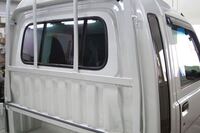 軽トラ荷台シート 画像の1番前は 何処にゴムを引っ掛けますか 軽トラ用シー Yahoo 知恵袋