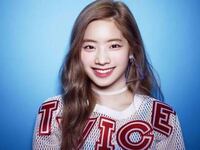 Twiceのダヒョンちゃんって 一重だけどすっごくかわいくて 目もすごく大 Yahoo 知恵袋