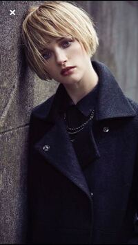 この髪型は何て名前か分かりますか 毛先をすいているのかなと思っ Yahoo 知恵袋