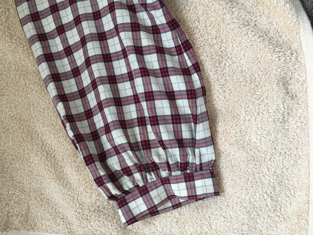 パフスリーブの袖口のお直しについて 画像のような袖口なのですが 二の Yahoo 知恵袋