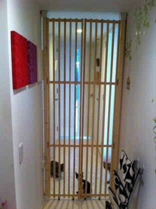 Diyが得意なかた 大工さんに質問です 猫脱走防止扉を作りたい Yahoo 知恵袋