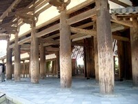 法隆寺で柱の中央が膨らんでいます これをなんと言いますか ギリシャ Yahoo 知恵袋