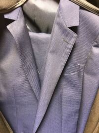 不動産の営業さんてなんで三つ揃い スリーピース着てる人が多いんですか ノ Yahoo 知恵袋