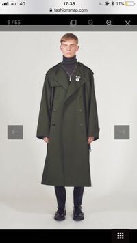 大学生の方に質問です 皆さんは服を大体トータルで何着ぐらい持 Yahoo 知恵袋