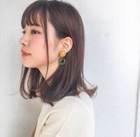女性 鎖骨くらいの長さ 内巻きでボブのようなヘアスタイル 外ハネで元 Yahoo 知恵袋